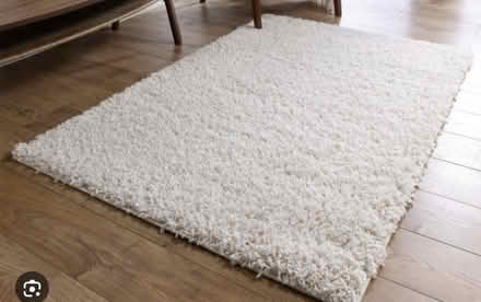 Photo of Rug (Ambergate DE56) #1