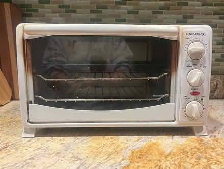 Photo of free Old (still works!) Toaster Oven (Edgewater, MD) #1
