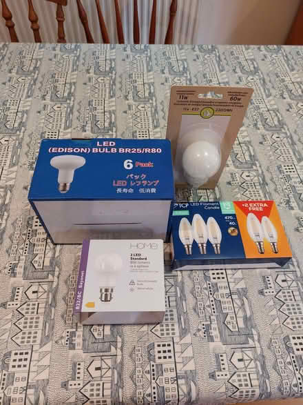 Photo of free Light bulbs (Hampsthwaite HG3) #1