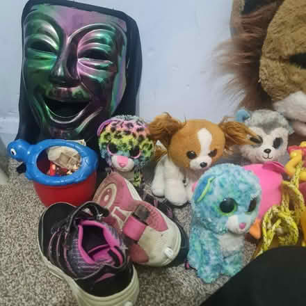 Photo of free Mixed Toys (Wallington SM6) #2