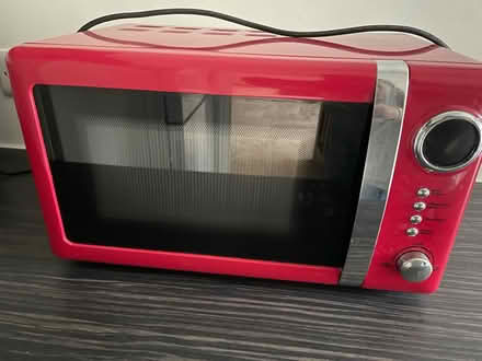 Photo of free Microwave (HD1, Huddersfield) #1