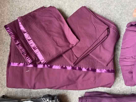 Photo of free Bedding double duvet, fitted sheet (Hove BN3) #4