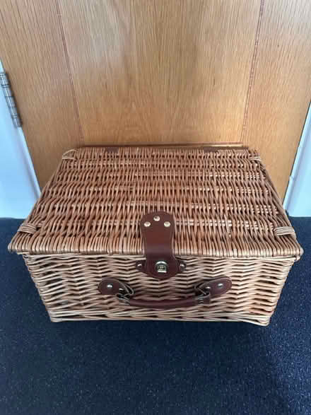 Photo of free Picnic basket (NW1, Camden Town) #1
