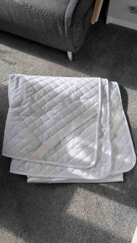 Photo of free King size mattress topper (Bishop's Stortford) #1