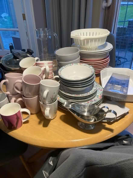 Photo of free Mixture of kitchen items (St Paul’s cray) #1