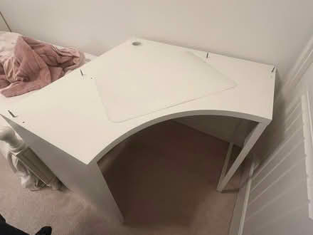 Photo of free IKEA workstation corner (Sunnyvale) #3