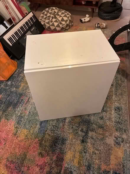 Photo of free IKEA besta unit (Harpenden AL5) #1