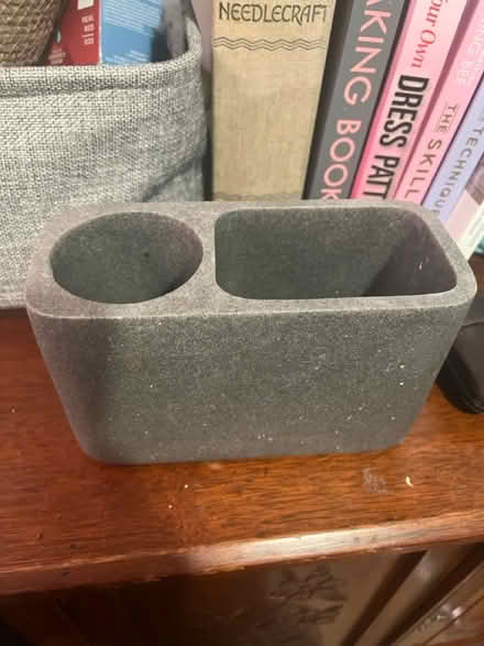 Photo of free Toothbrush/stationary holder (Frilford OX13) #1