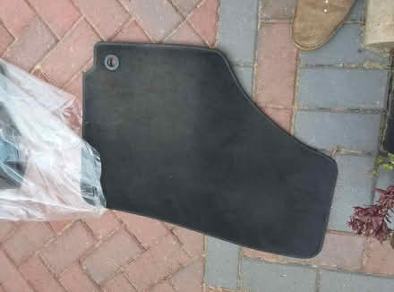 Photo of free VW Golf Plus Floor Mats (DA11) #2