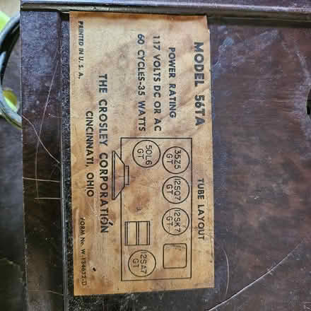 Photo of free olde tyme radios (20722 - near Peace Cross) #4