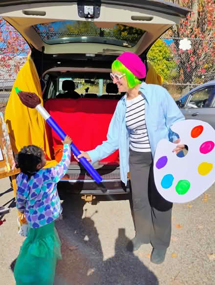 Photo of free Oversize Paintbrush and Palette (Groton, Hoyts Wharf Road) #2