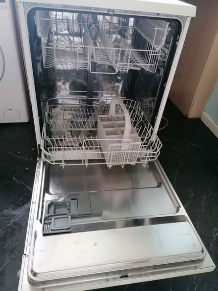 Photo of free Zanussi dishwasher (Larches PR2) #2