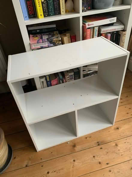 Photo of free Small shelve (M32) #1