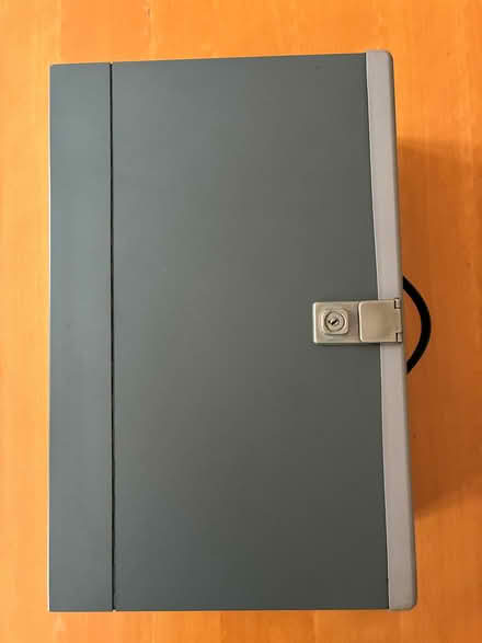 Photo of free Portable metal filing case (Canonbury N1) #1