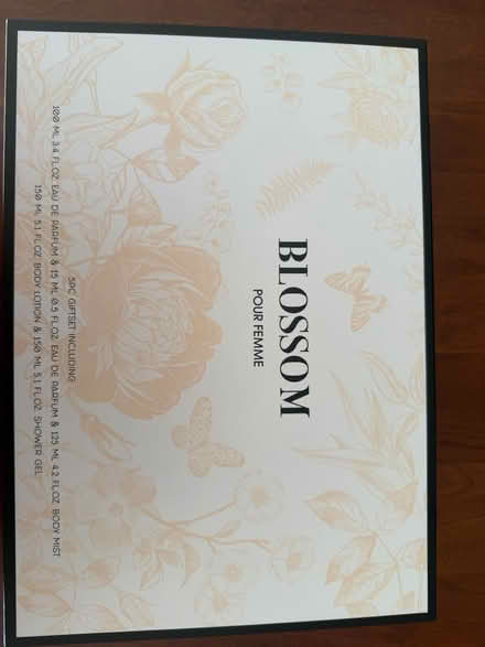 Photo of free Blossom fragrance 5 pc set (Paramus) #2