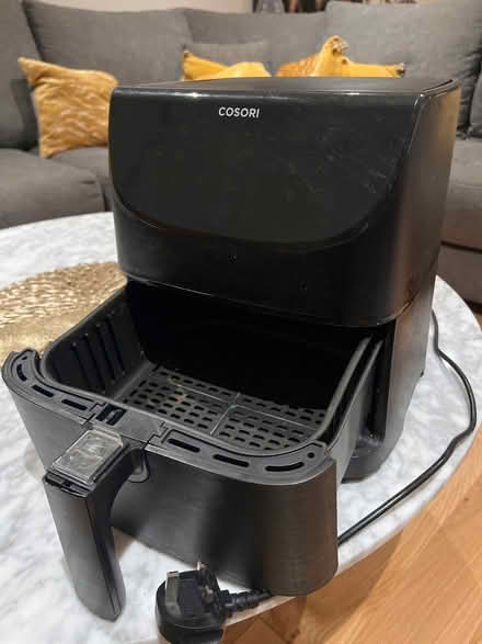 Photo of free Air fryer not working.CanRepaire it (Clayhall Ilford iG5) #1