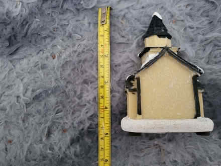 Photo of free Light up house (Shirley B90) #1