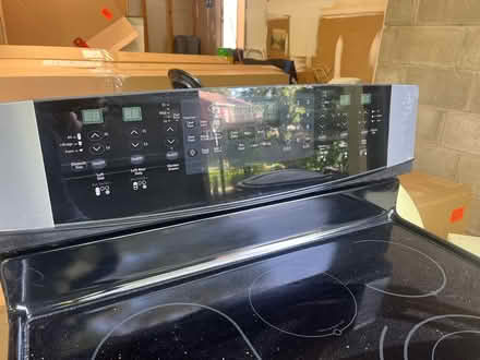 Photo of free electric oven (crofton md) #4