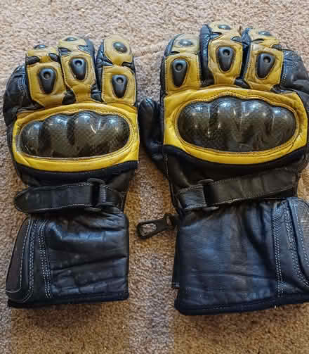 Photo of free Pair of motorcycle Gloves (Southport PR9) #2