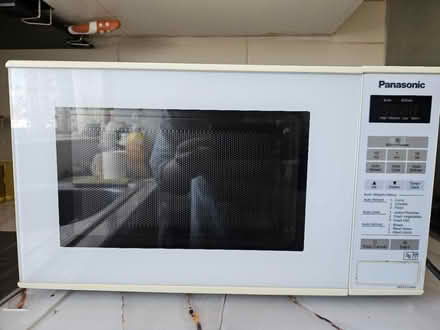 Photo of free Panasonic microwave (SW16 norbury) #1