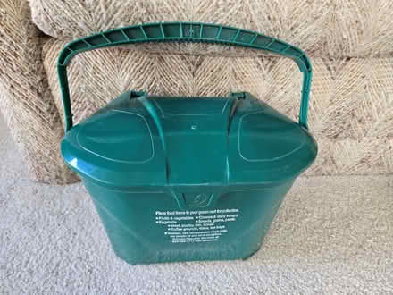 Photo of free Kitchen compost container (South Pleasant Hill) #3