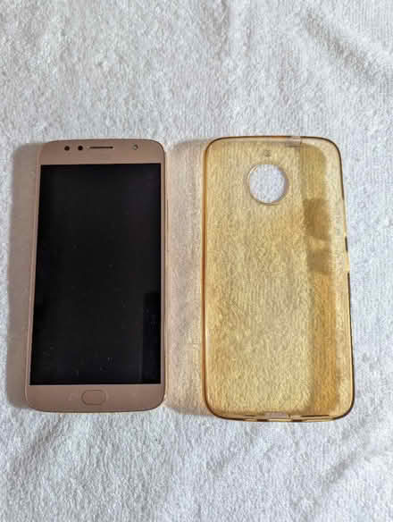 Photo of free Motorola G5s plus Android phone old (Shippon OX13) #3