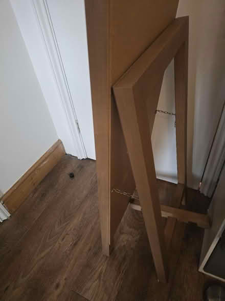 Photo of free Standing mirror (Cheshunt EN8) #2