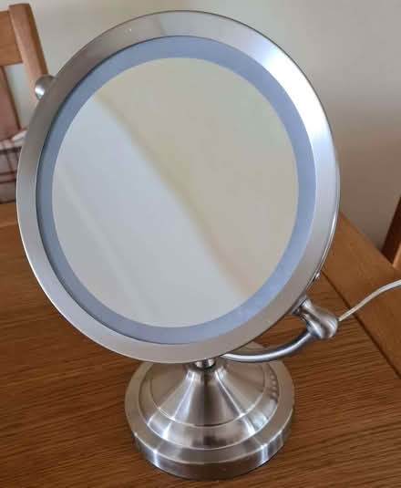 Photo of free Illuminated Makeup Mirror. (Oswestry SY10) #1