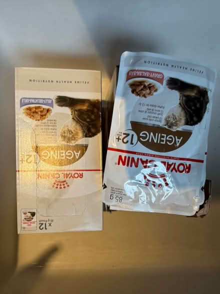 Photo of free 24 sachets cat food (E9) #1