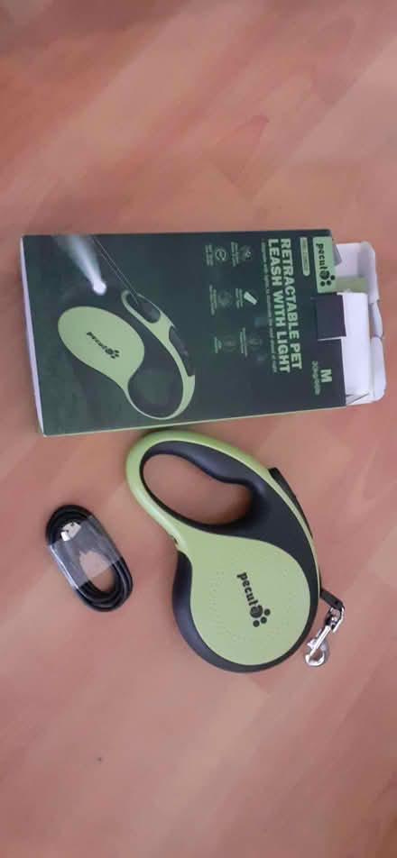 Photo of free Retractable pet leash with light (Basildon SS14) #1