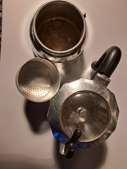 Photo of free 1 cup coffee maker (Rotherhithe SE16) #1