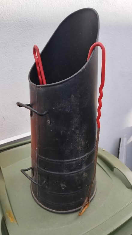 Photo of free Coal scuttle (Morden SM4) #1