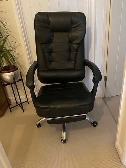 Photo of free Office Chair (Sunbury TW16) #3