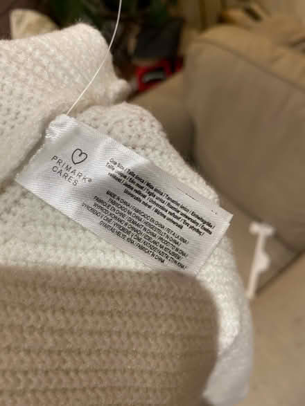 Photo of free sweater cape sleeveless (Ub7 7pd) #3