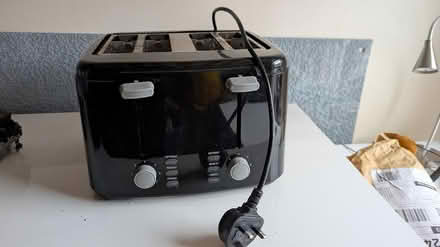 Photo of free Large Toaster (W14) #1