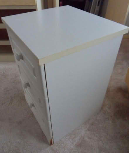 Photo of free Chest of drawers (Langley SL3) #2