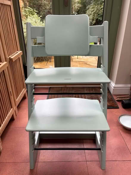 Photo of free High chair, adaptable from baby to approx age 5 (Summertown OX2) #1