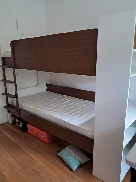 Photo of free aspace bunk bed (nw6 6na) #4