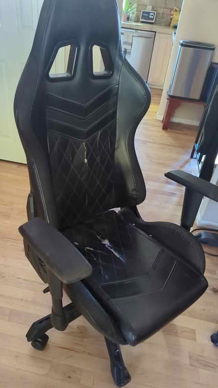Photo of free Gaming chair (Near Smoky Hill HS) #4
