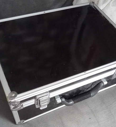 Photo of free DJ Flight Case for CDs (LE8 5AH) #1