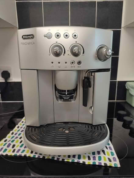 Photo of free For spare or repair (Rhosllanerchrugog LL14) #1