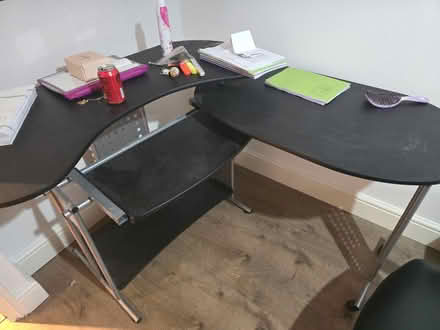 Photo of free Desk and chair (Cheshunt EN8) #2