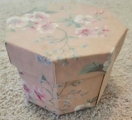 Photo of free Flower themed octagonal box (Bernardo & Iowa, Sunnyvale) #2