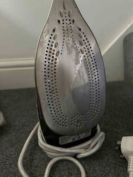 Photo of free Iron, fully working (ware SG12) #3