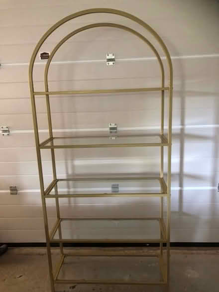 Photo of free glass shelves unit (BR6) #1