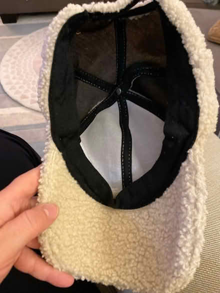 Photo of free Cap (Ub7 7pd) #2