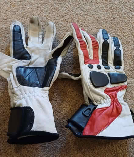 Photo of free Motorcycle gloves (Southport PR9) #2