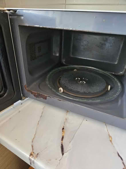 Photo of free Panasonic microwave (SW16 norbury) #2