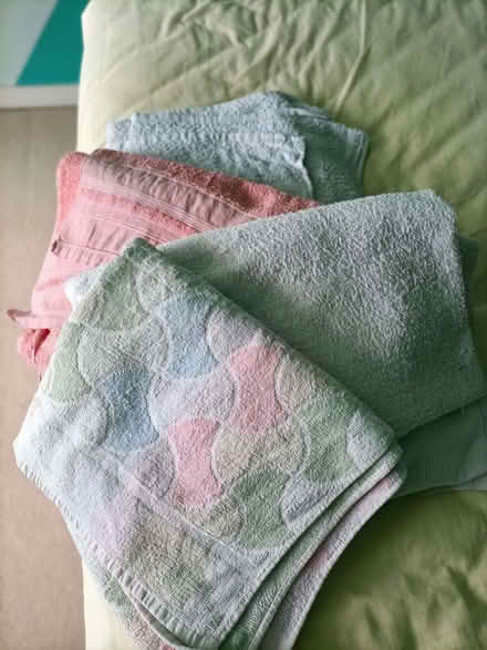Photo of free Towels (Waterlooville PO8) #1