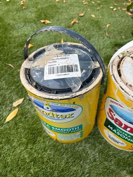 Photo of free Masonry outdoor paint (SW15 Putney) #1